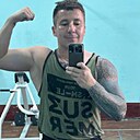 Денис, 33 года