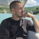 Илья, 24 года