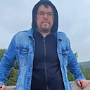 Илья, 33 года
