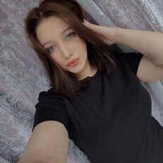 Фотография девушки Алёна, 24 года из г. Тюмень