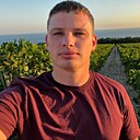 Роман, 25 лет