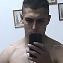 Макс, 19 лет