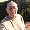 Виктор, 68 лет