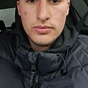Мехрон, 22 года