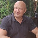 Максим, 44 года
