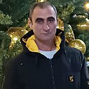 Eldəniz, 44 года