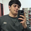 Amil, 22 года