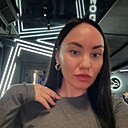 Ks, 33 года