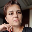 София, 42 года