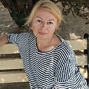 О Лала, 49 лет