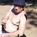 Миша, 61 год