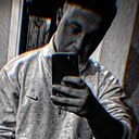 Максим, 24 года