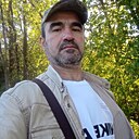 Али, 50 лет