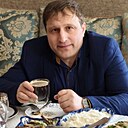 Гусейн Камилович, 38 лет
