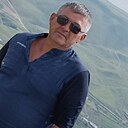 Ar, 53 года