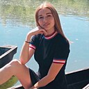 Юля, 24 года
