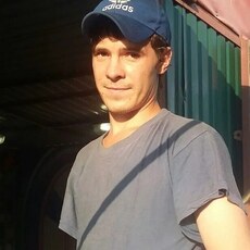 Фотография мужчины Валерий, 33 года из г. Новотроицк