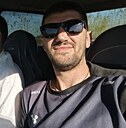 Артём, 22 года
