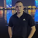 Роман, 19 лет