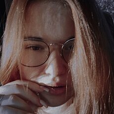 Фотография девушки Ангелина, 19 лет из г. Муром