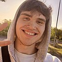 Рустам, 18 лет