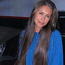 Noname, 33 года