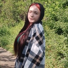 Фотография девушки Лидия, 19 лет из г. Новошахтинск
