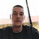 Илья, 33 года