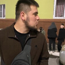 Фотография мужчины Yokubjon, 19 лет из г. Черемхово