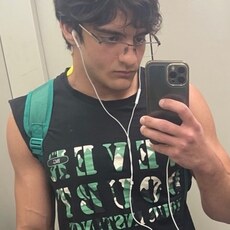 Фотография мужчины Миклеро, 18 лет из г. Краснодар