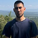 Максим, 24 года