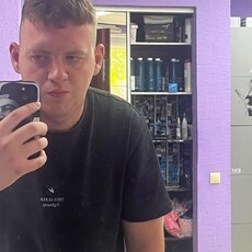 Фотография мужчины Макар, 21 год из г. Петропавловск-Камчатский