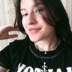 Фотография девушки Оля, 19 лет из г. Новосибирск