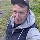 Владимир Гуров, 49 лет