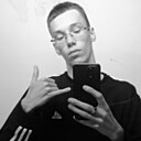 Слава, 18 лет