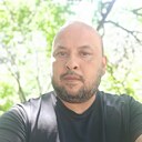 Илхом, 44 года