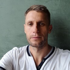Фотография мужчины Лев, 35 лет из г. Санкт-Петербург