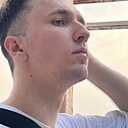 Денис, 23 года