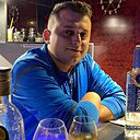 Илья, 24 года