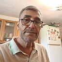 Мухаммад, 44 года