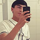 Кувончбек, 19 лет