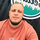 Олег, 32 года