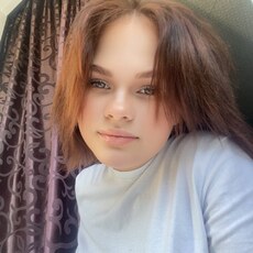 Фотография девушки Karina, 18 лет из г. Санкт-Петербург