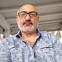 Гор, 48 лет
