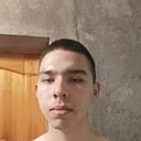 Абдулазиз, 18 лет