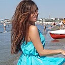 Лесана, 42 года