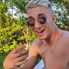 Фотография мужчины Александр, 23 года из г. Волковыск