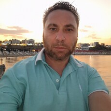 Фотография мужчины Gianluca Iulian, 47 лет из г. Ploiești