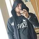 Ник, 24 года