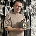 Ден, 34 года